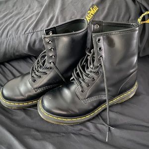 Dr.Martens Womans boot Size 8
